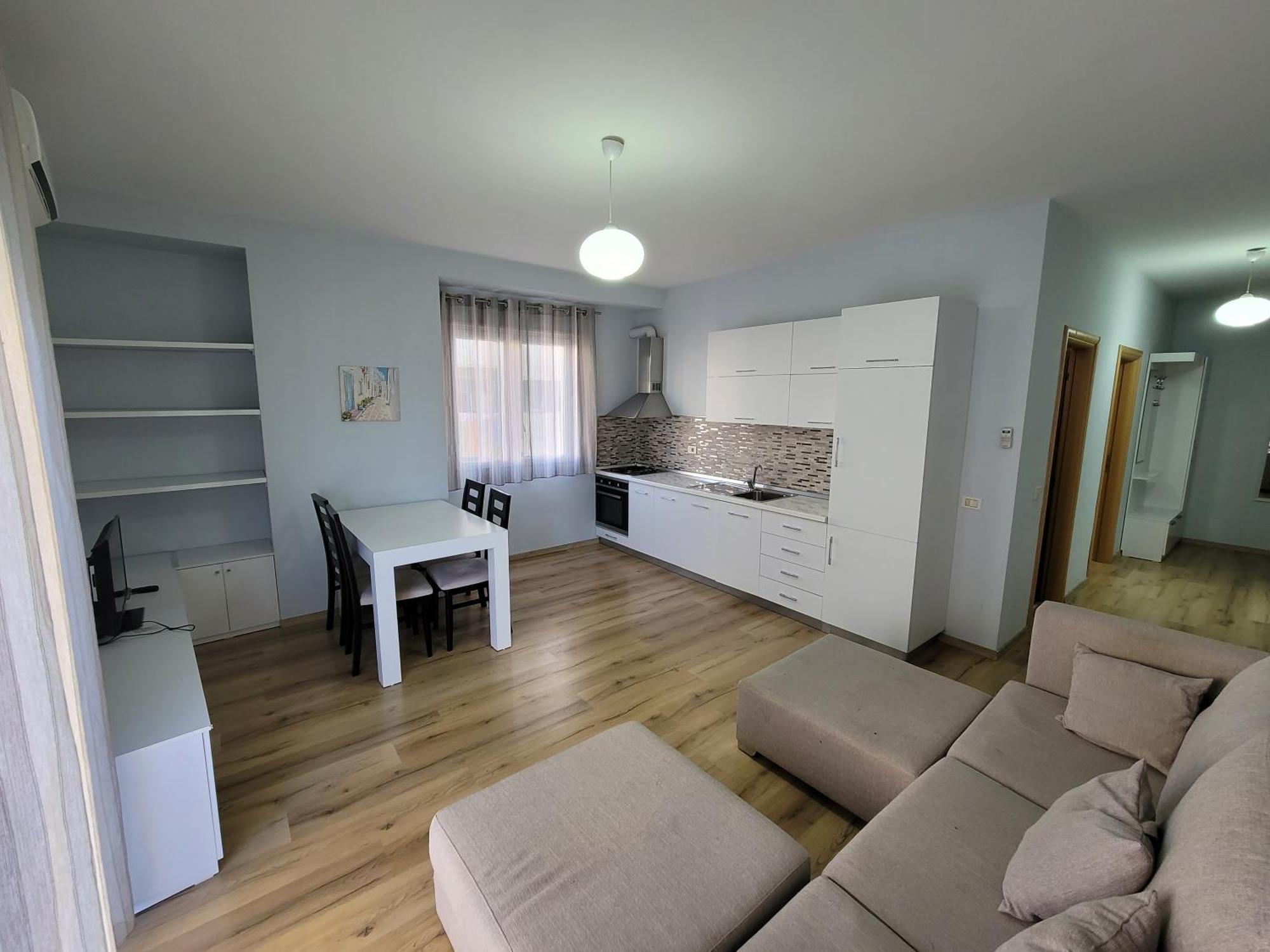 Vlorë Haris Hotel מראה חיצוני תמונה