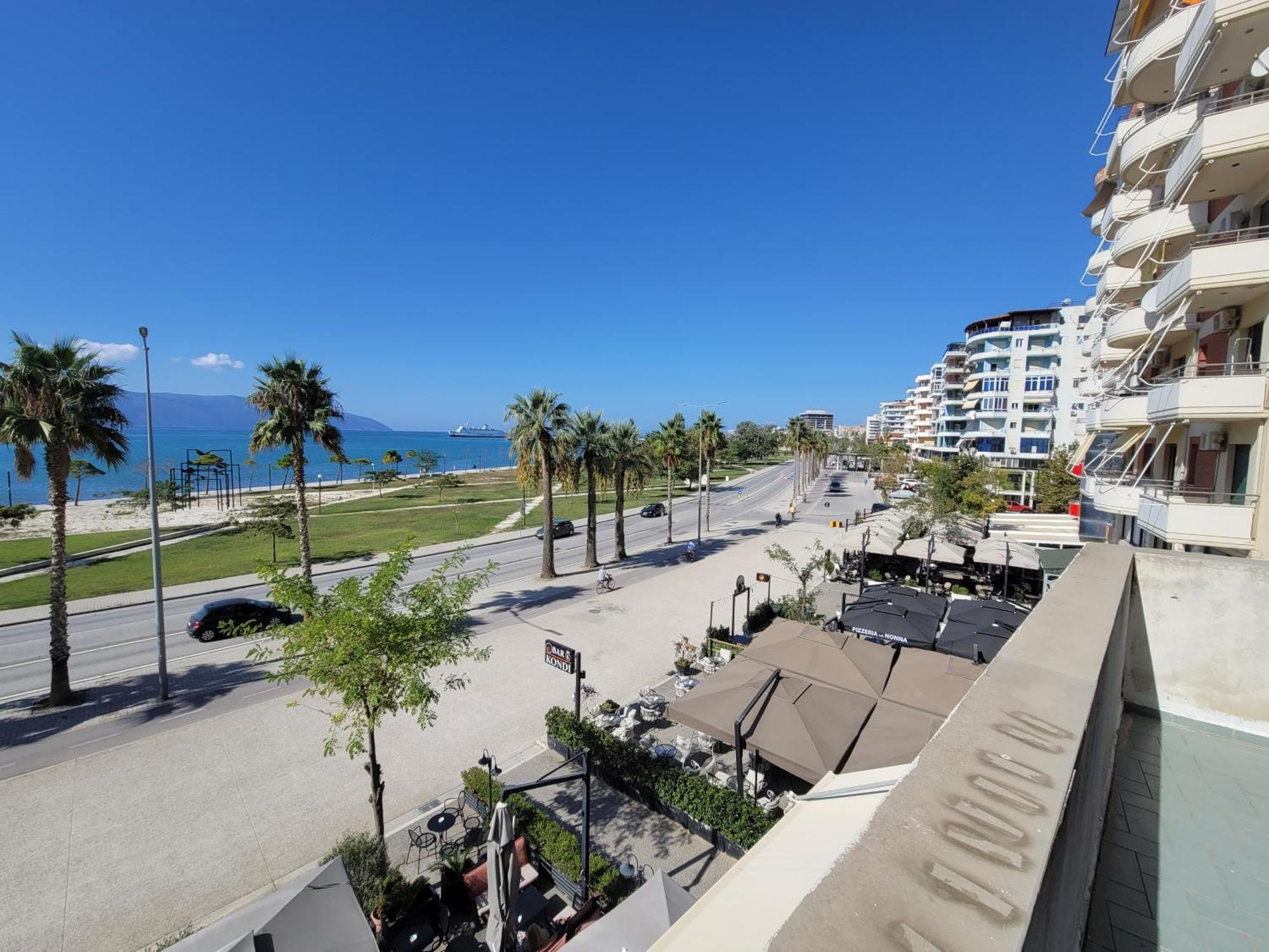 Vlorë Haris Hotel מראה חיצוני תמונה