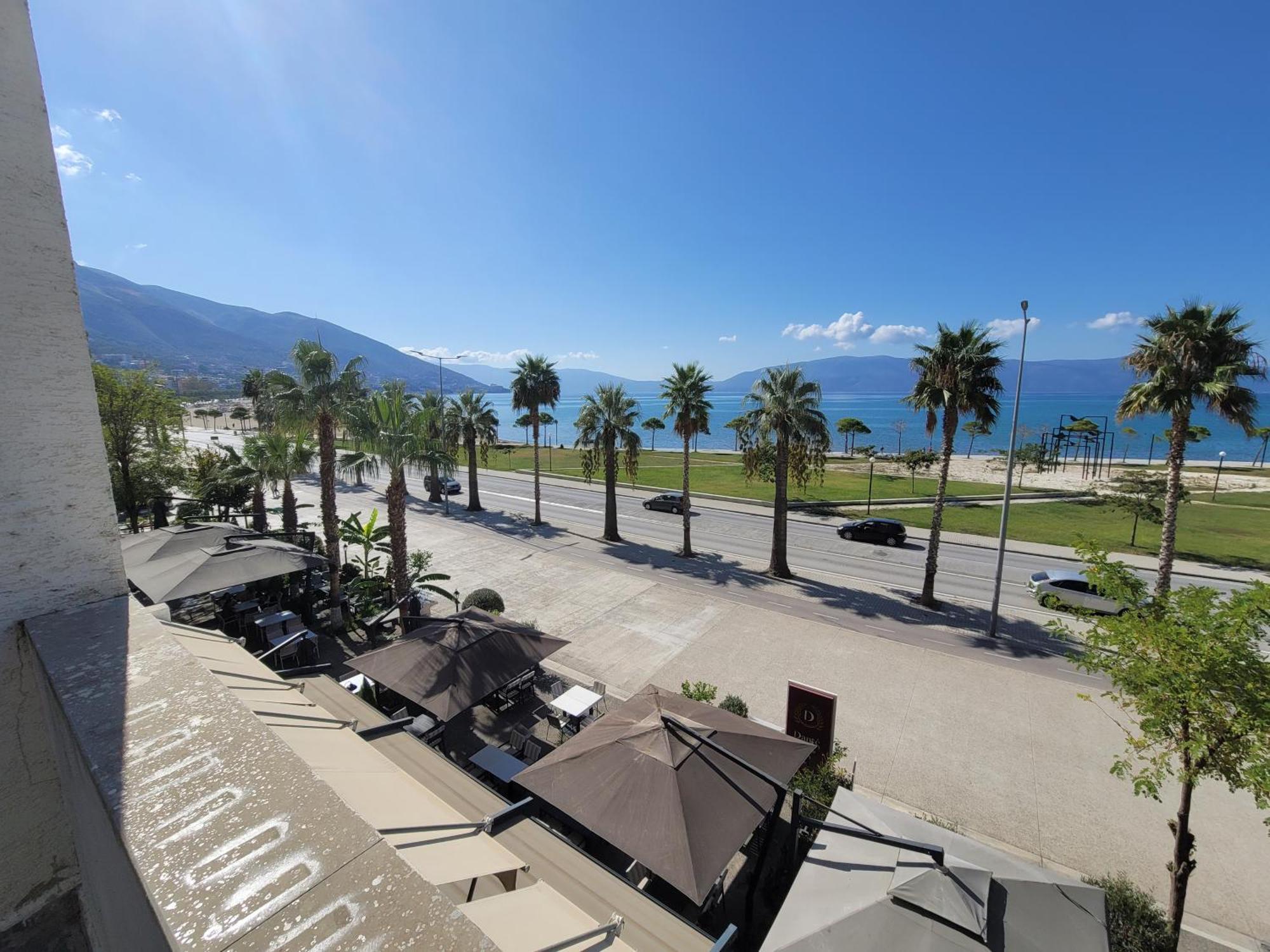 Vlorë Haris Hotel מראה חיצוני תמונה